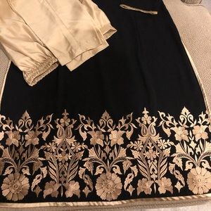 Pakistani/Indian kurta and trouser